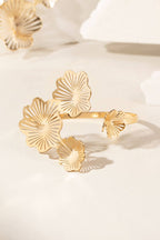 Bracelete Flor Dourada 18k – Delicadeza Luxuosa